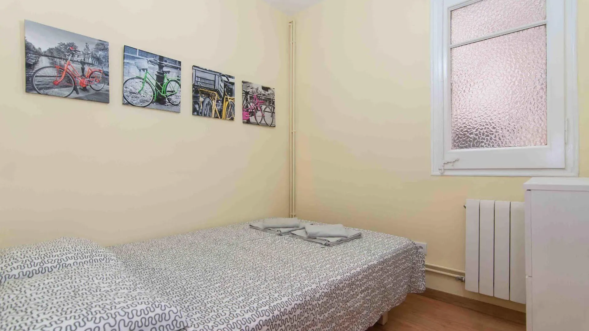 Go Bcn Apartments - Castillejos Barcelona Spain