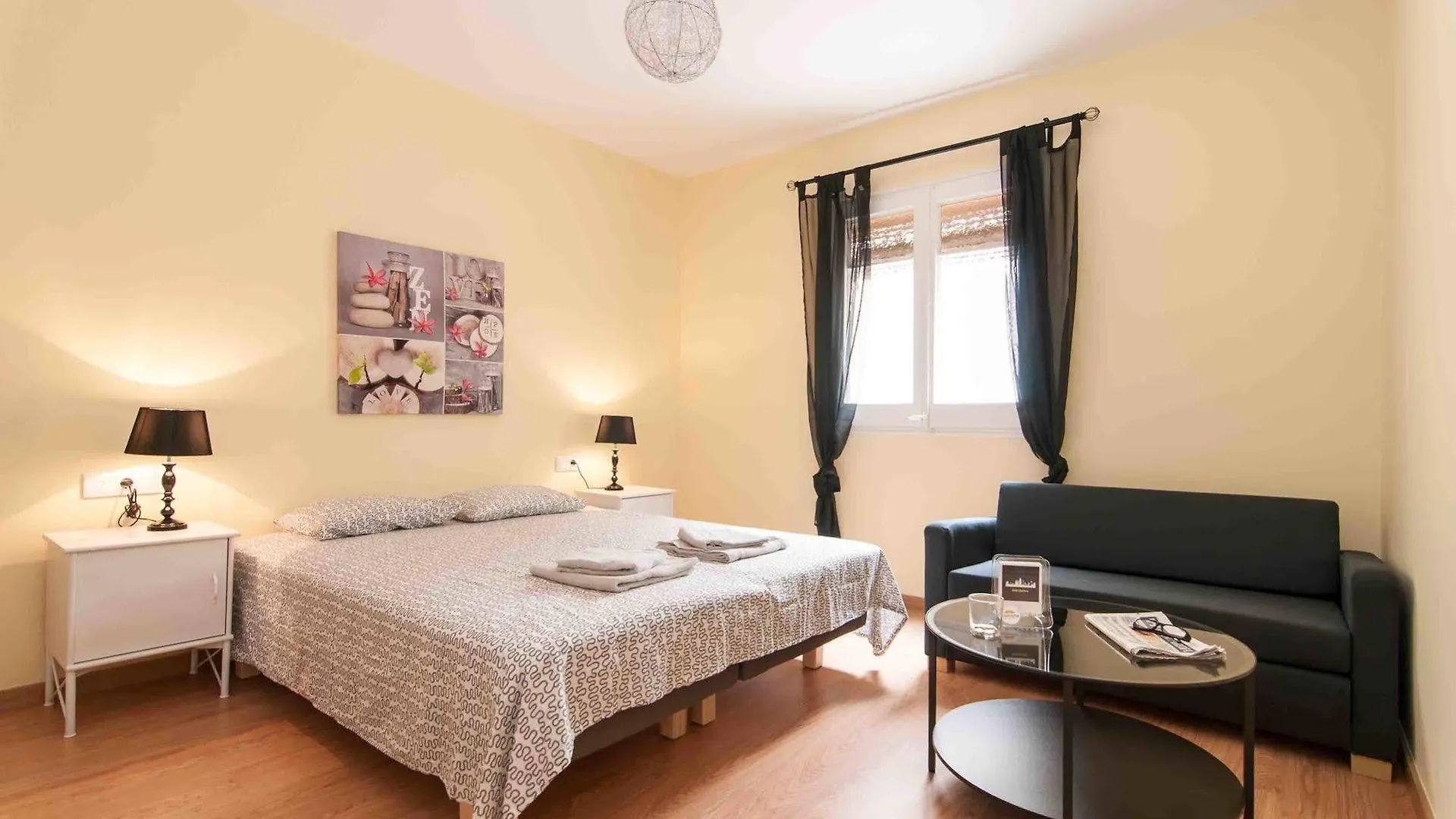Go Bcn Apartments - Castillejos Barcelona