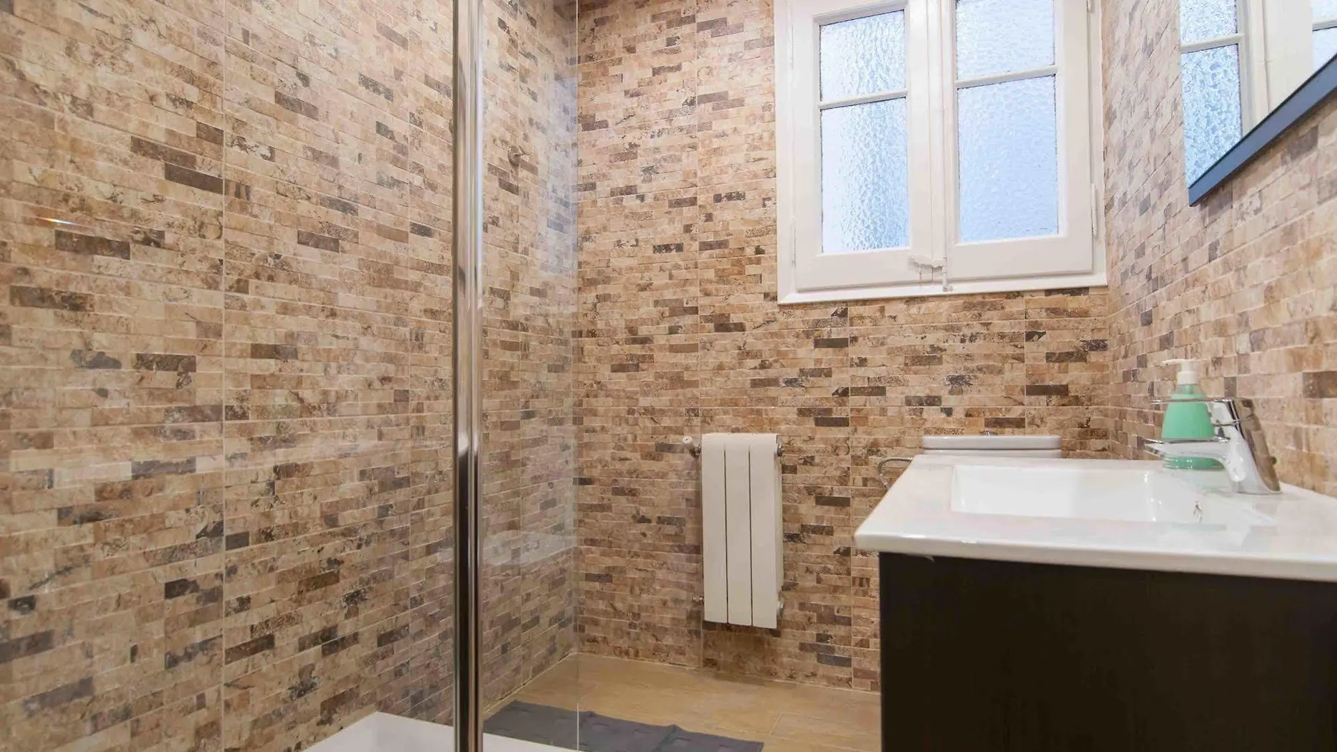 Go Bcn Apartments - Castillejos Barcelona 0*,